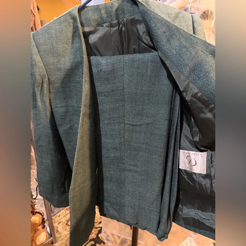 100% Silk 2 piece suit in Sage Double-Breasted Blazer vintage 70s - Picture 2 of 6